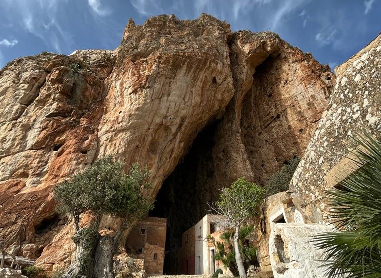 grotta mangiapane